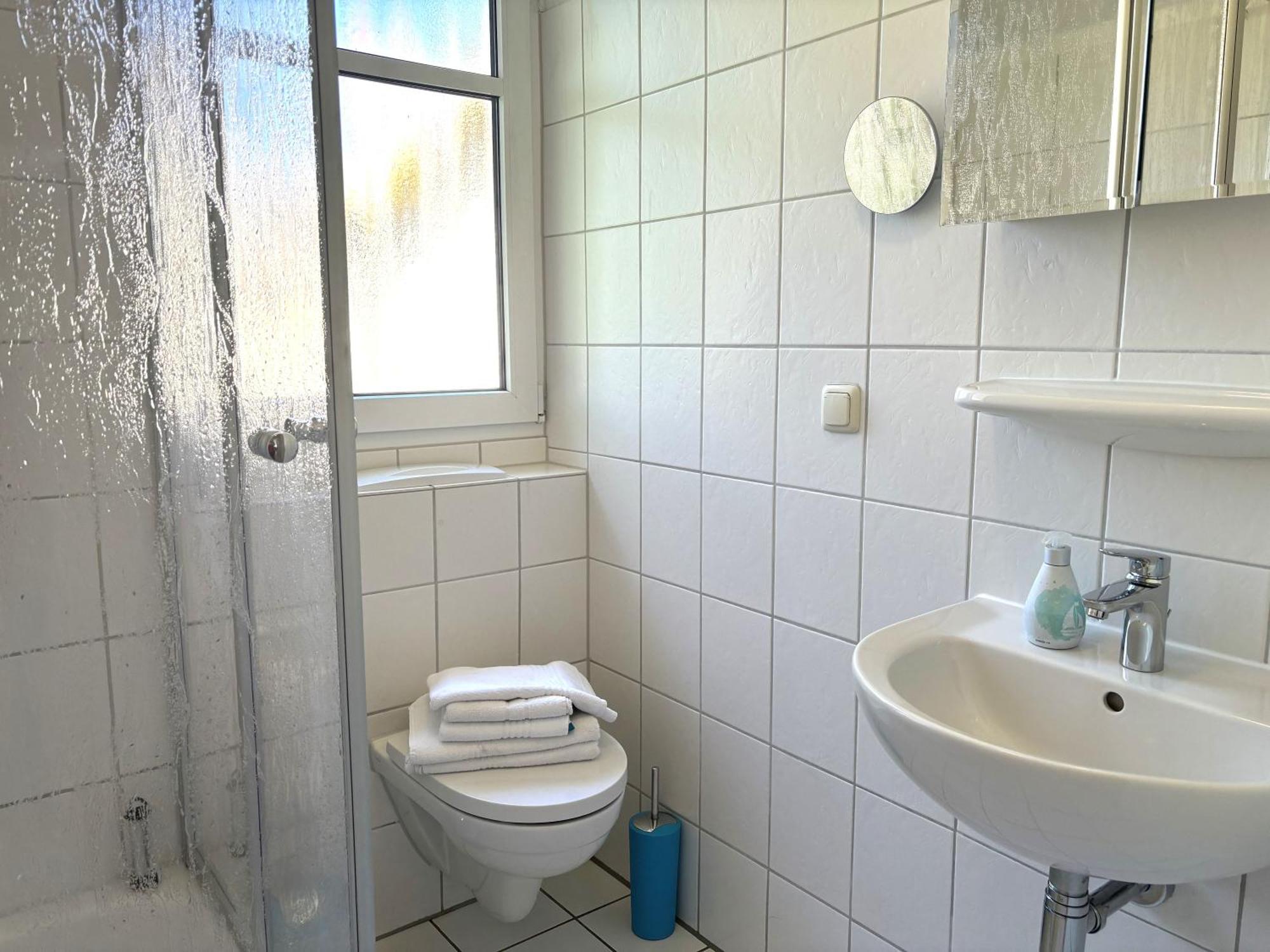 צינוביץ Haus Oie Idyll Mit Balkon 10 Minuten Zum Strand מראה חיצוני תמונה